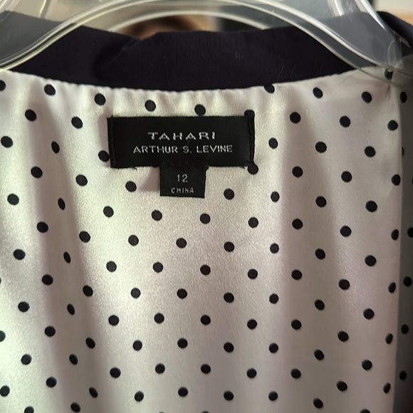Size 12 Tahari dress, navy with gold buttons in front - Picture 2 of 8